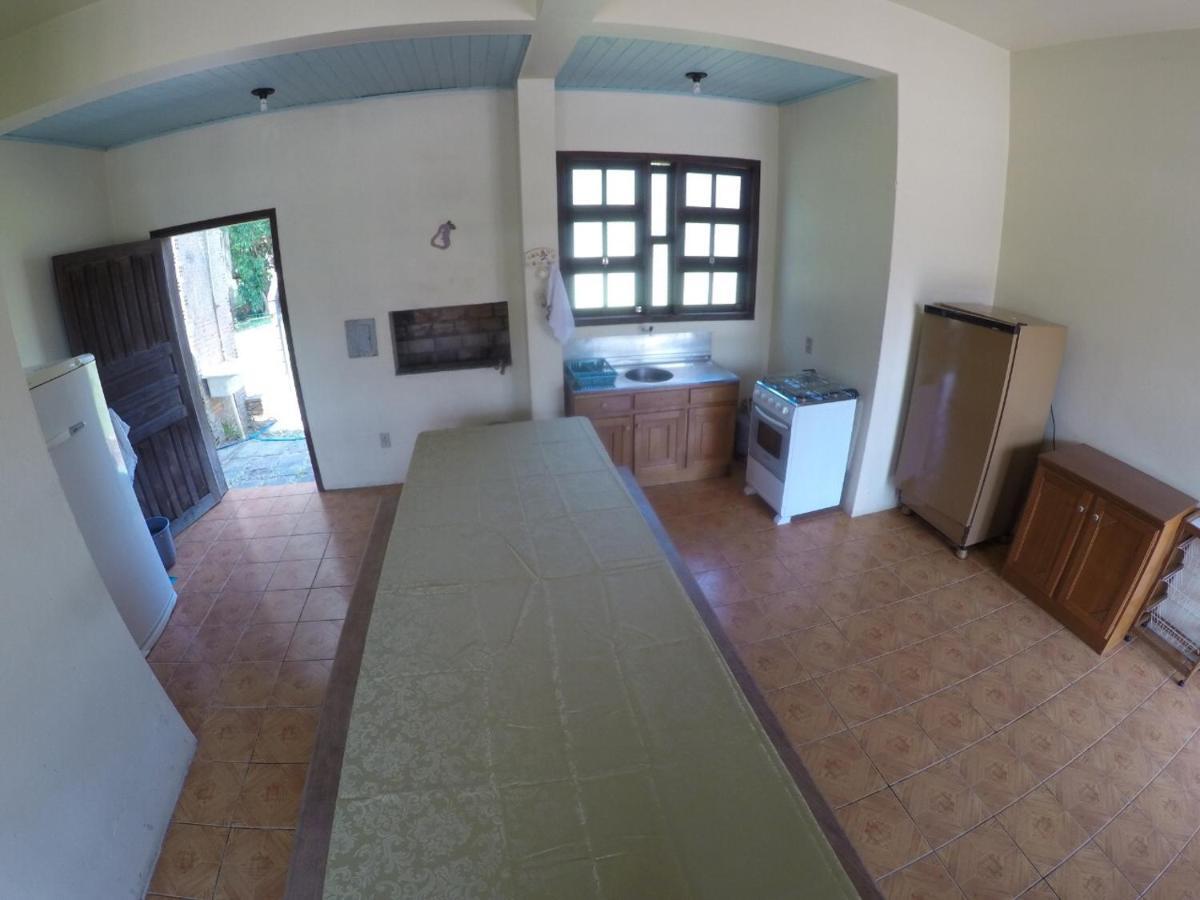 Suites Praia Da Ferrugem ガロパバ エクステリア 写真