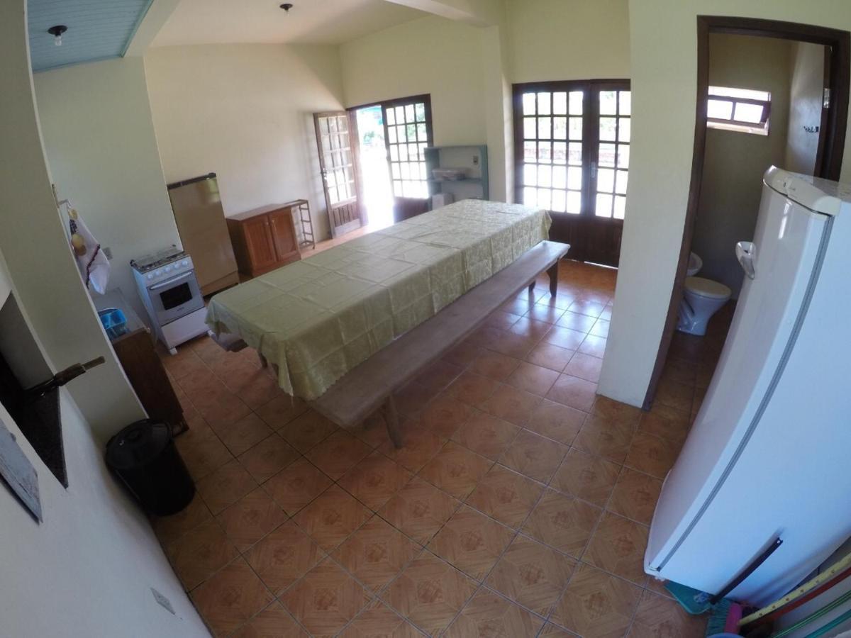 Suites Praia Da Ferrugem ガロパバ エクステリア 写真